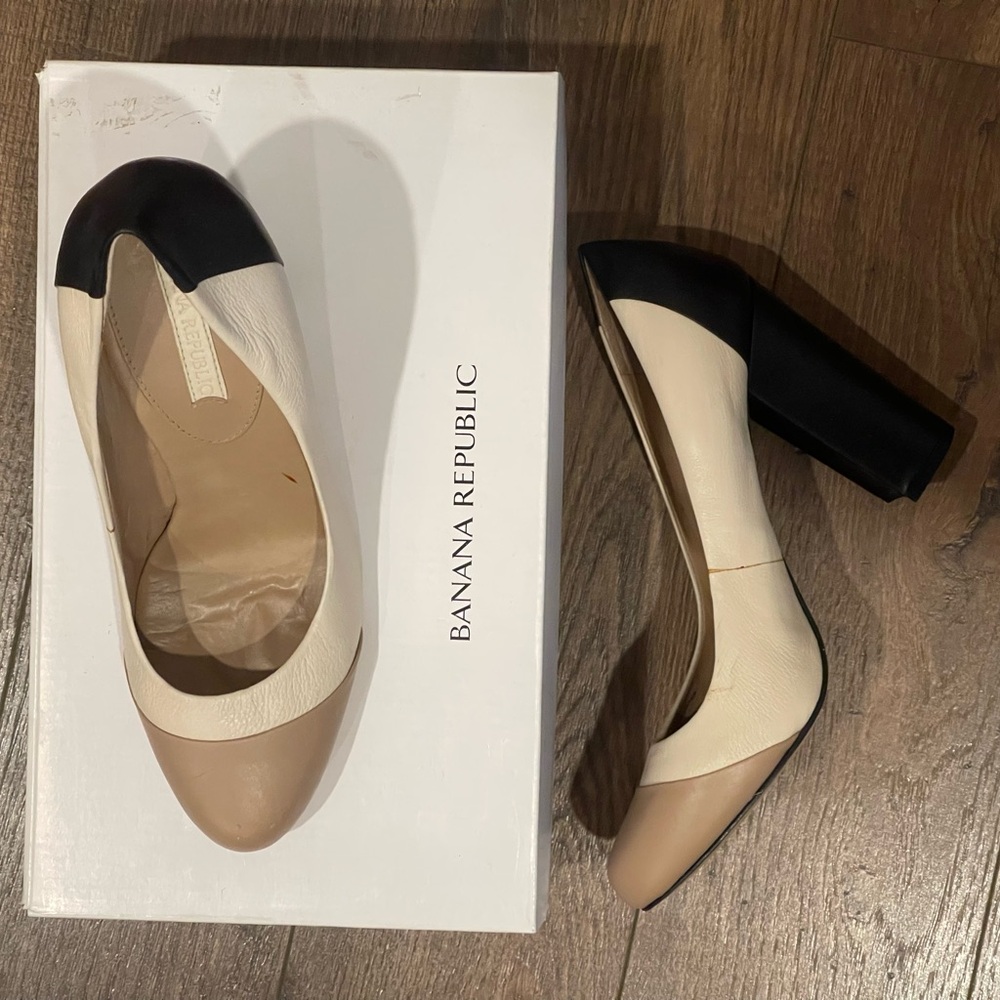Neutral Colorblock Pumps - Picture 3 of 4